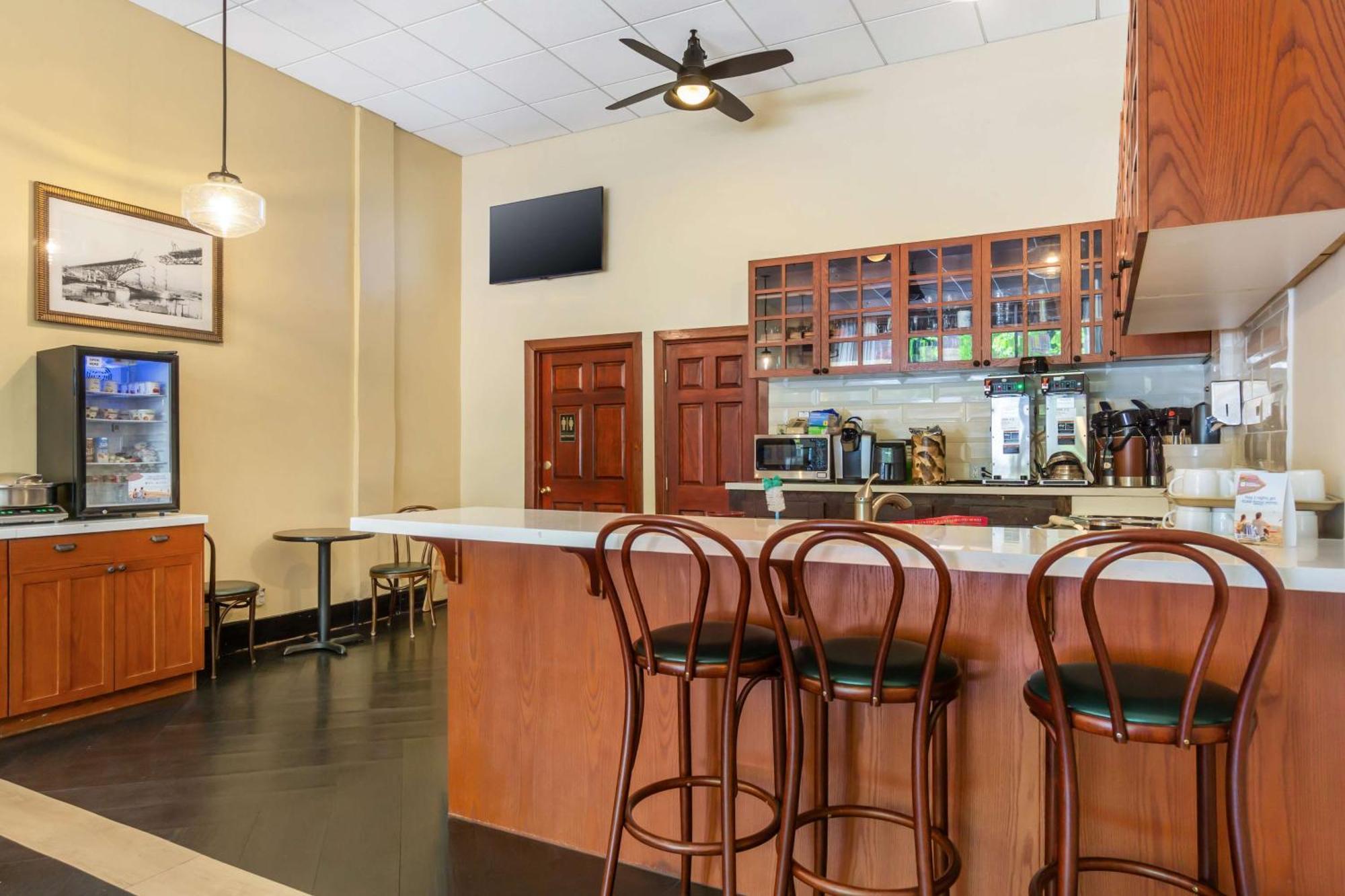 Western Pioneer Square Downtown 3*