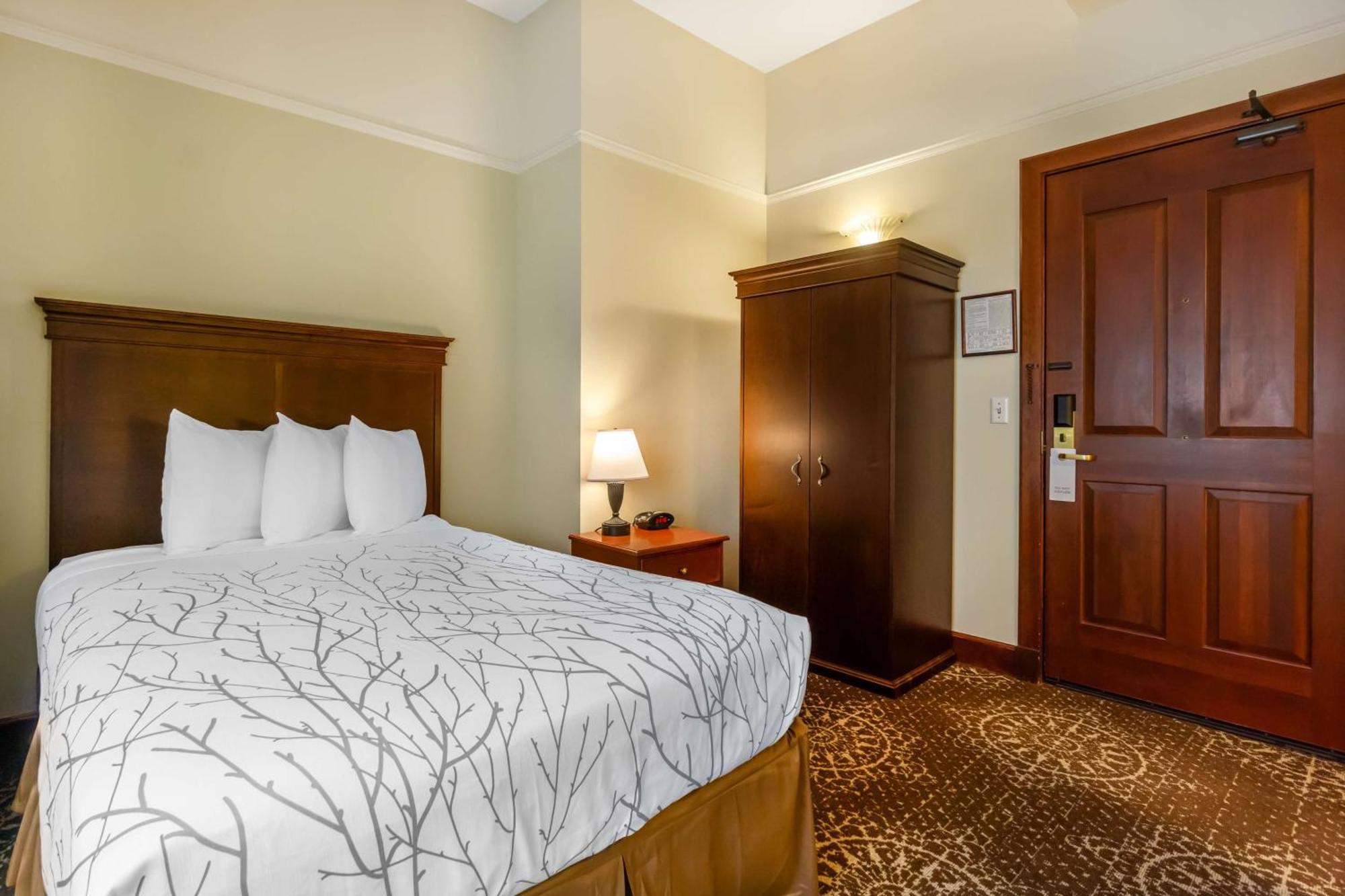 Hotel Western Pioneer Square Downtown