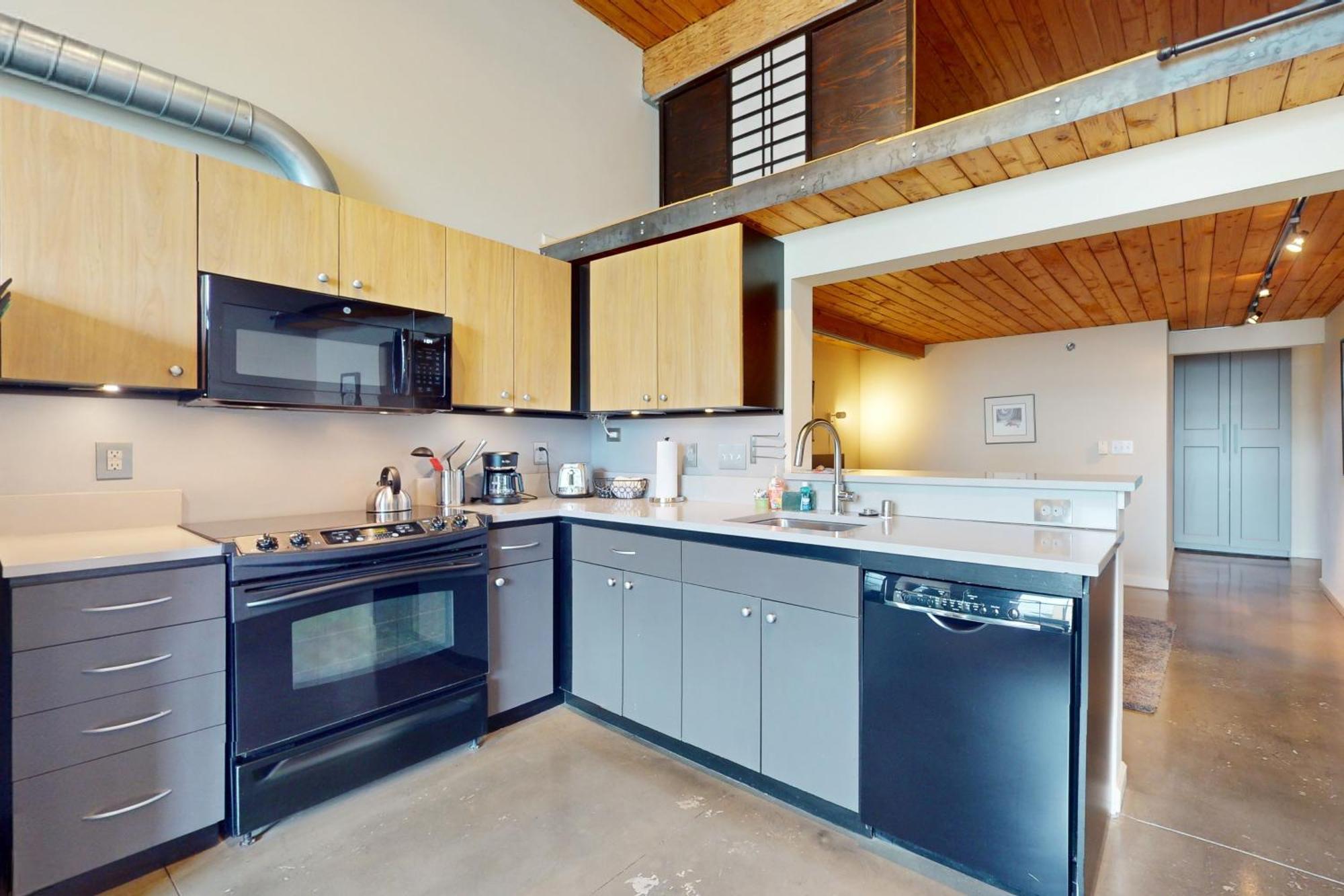 19th Avenue Lofts Unit 213 Seattle
