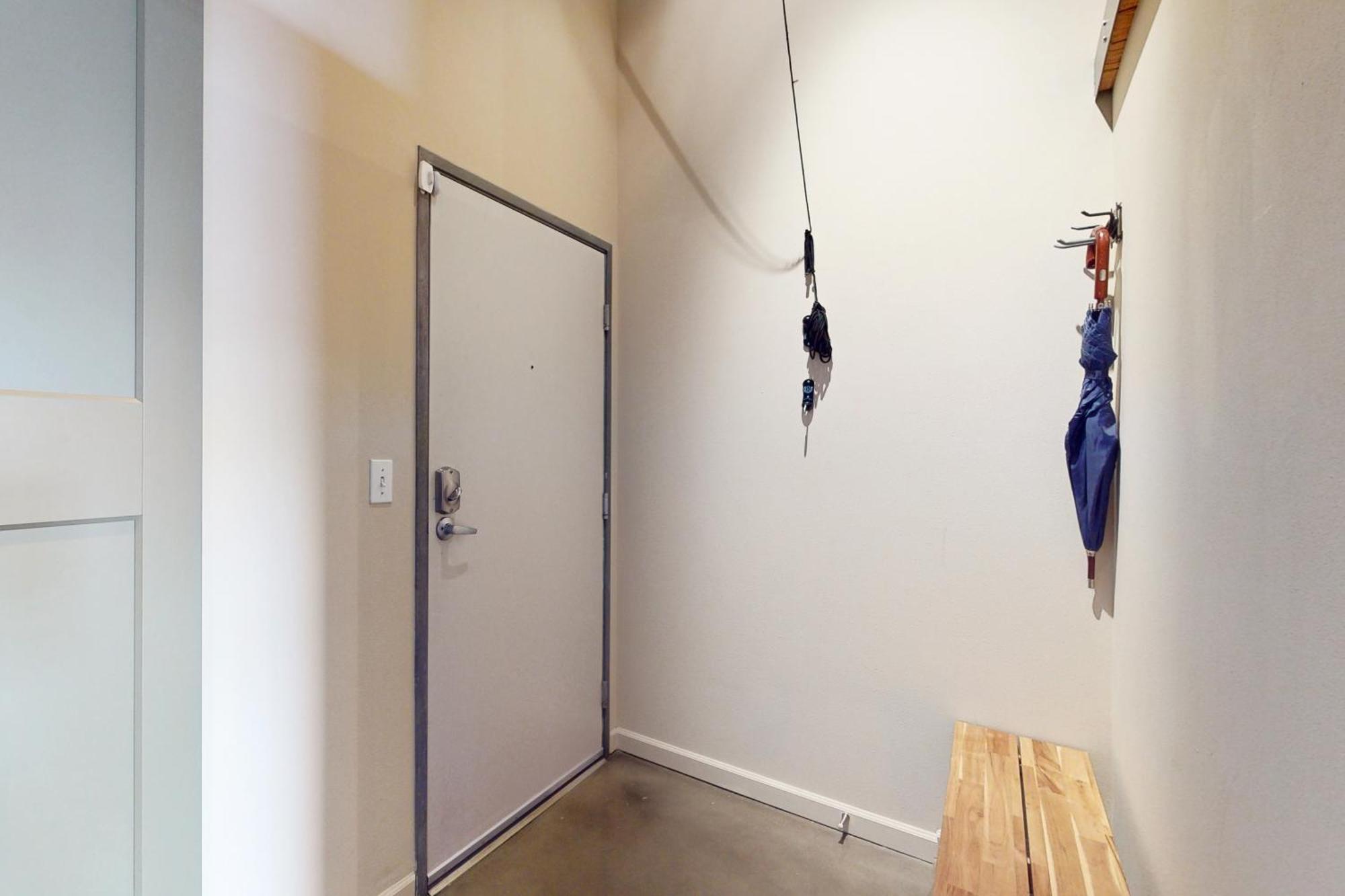 Hotel 19th Avenue Lofts Unit 213 *