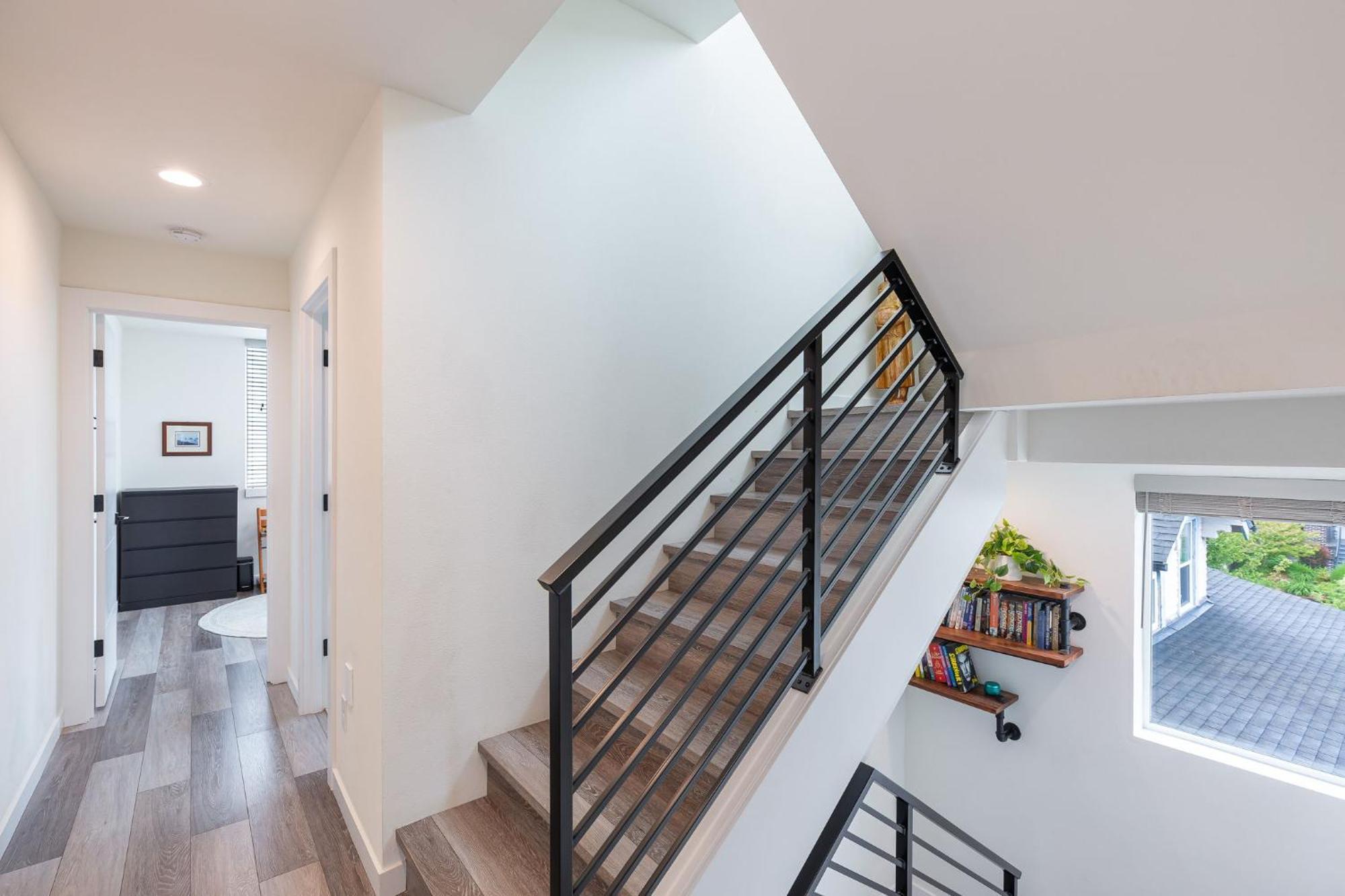 Stylish Townhouse Near Attractions Holiday home *