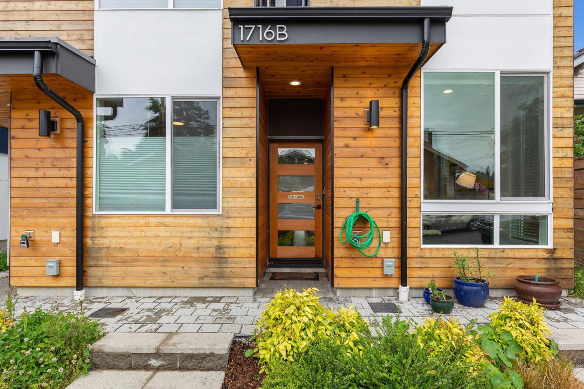 Stylish Townhouse Near Attractions Holiday home Seattle