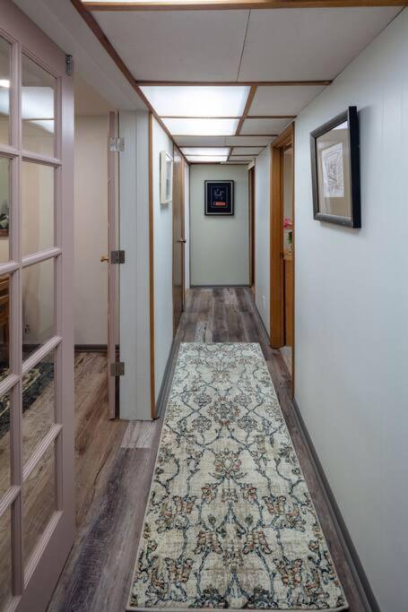 Holiday home Seaview Hideaway Heated Floors, Free Parking Seattle