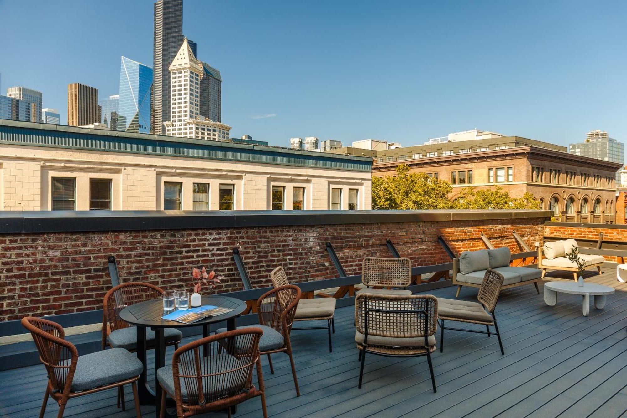 Sonder Railspur Hotel