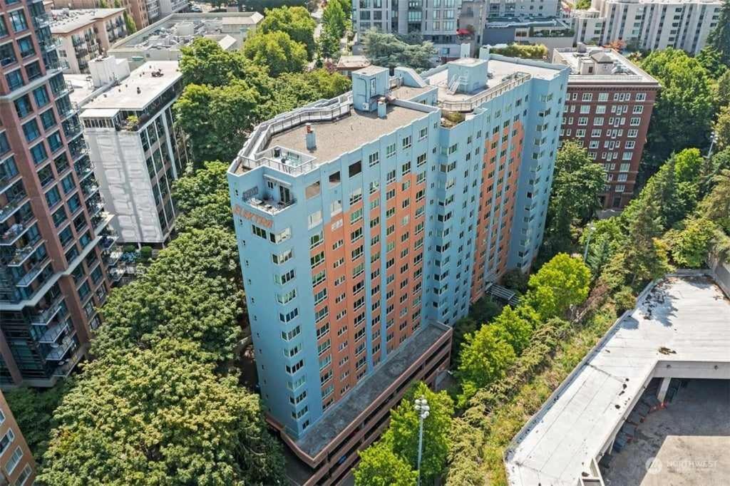 Vibrant Downtown, King Bed, Work Desk & Kitchen Holiday home Seattle