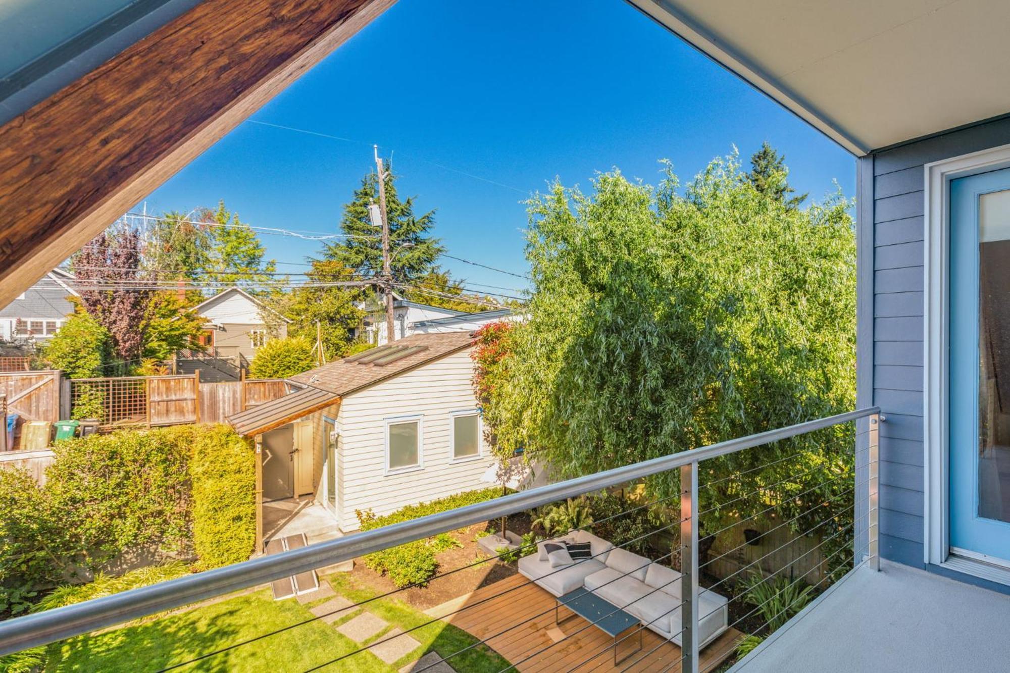4br 4ba The Gardens At Queen Anne Holiday home *