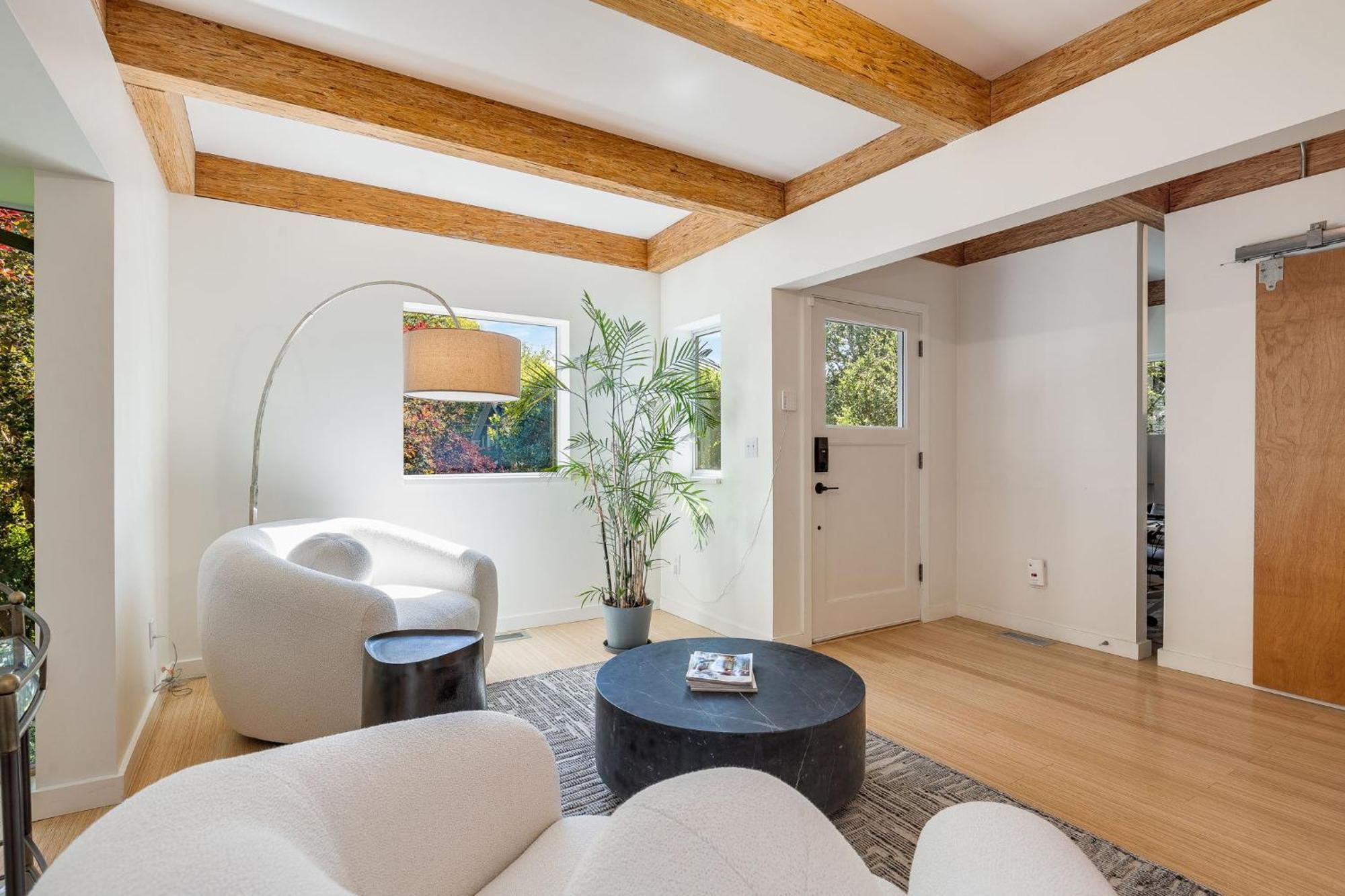 4br 4ba The Gardens At Queen Anne