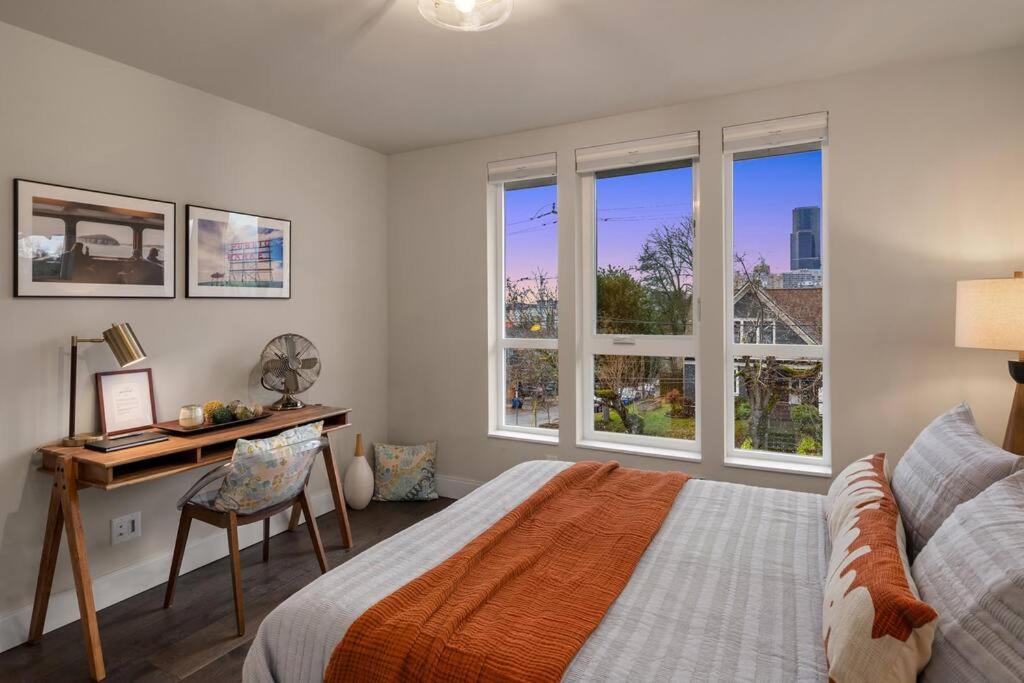 New House In Peaceful And Trendy District
