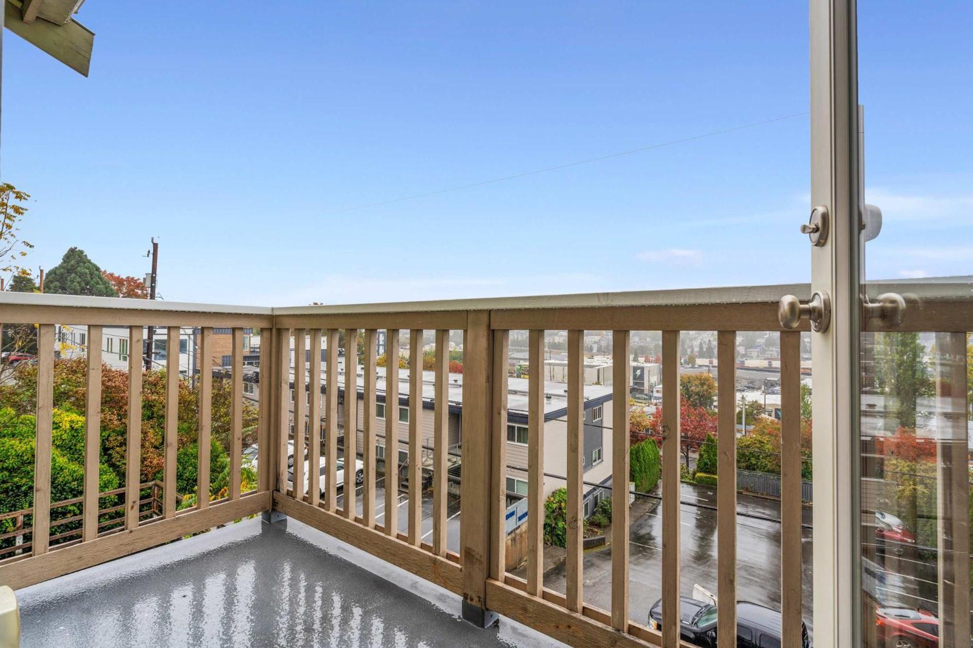 Lakeview Queen Anne 3br Townhome