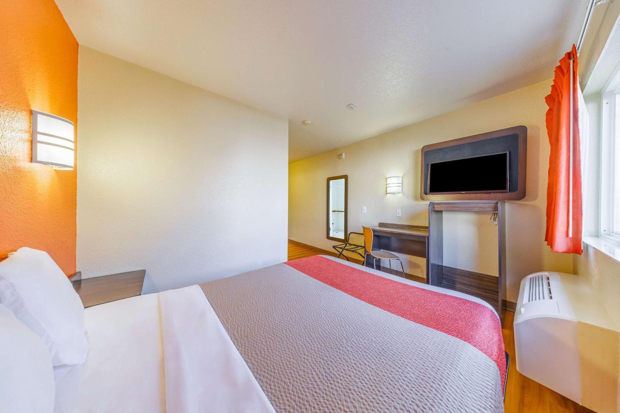 Hotel 6-seattle, Wa - Sea-tac Airport South 2*
