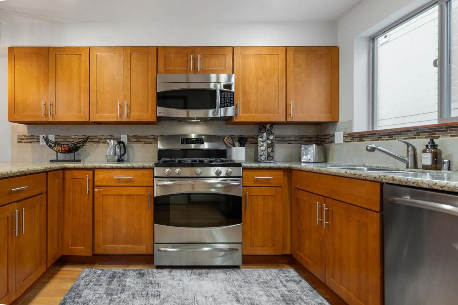 Lakeview Queen Anne 3br Townhome Holiday home Seattle