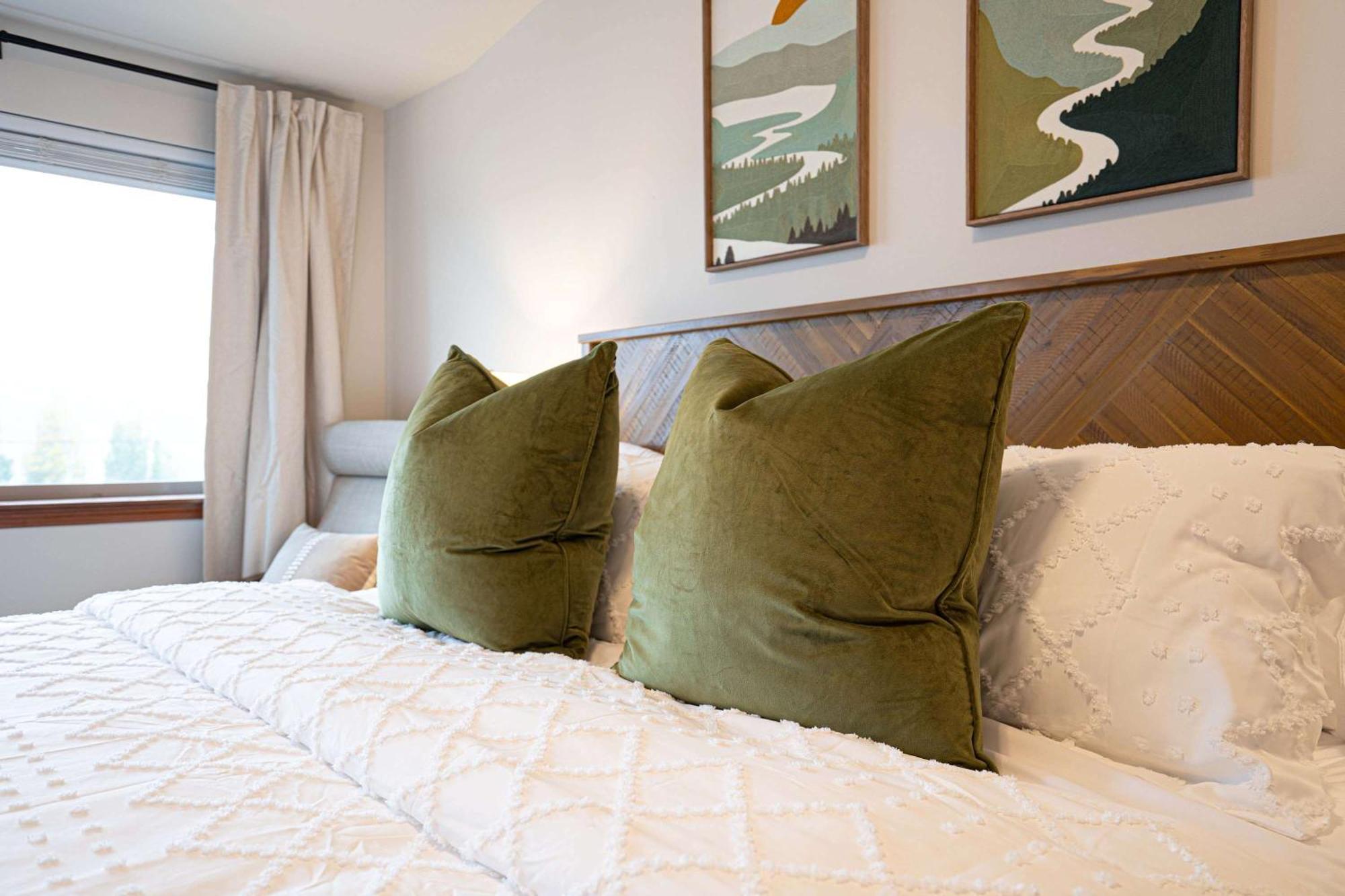 Lakeview Queen Anne 3br Townhome *