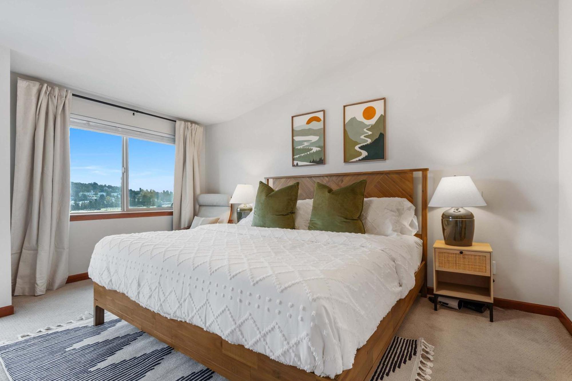 Lakeview Queen Anne 3br Townhome Seattle