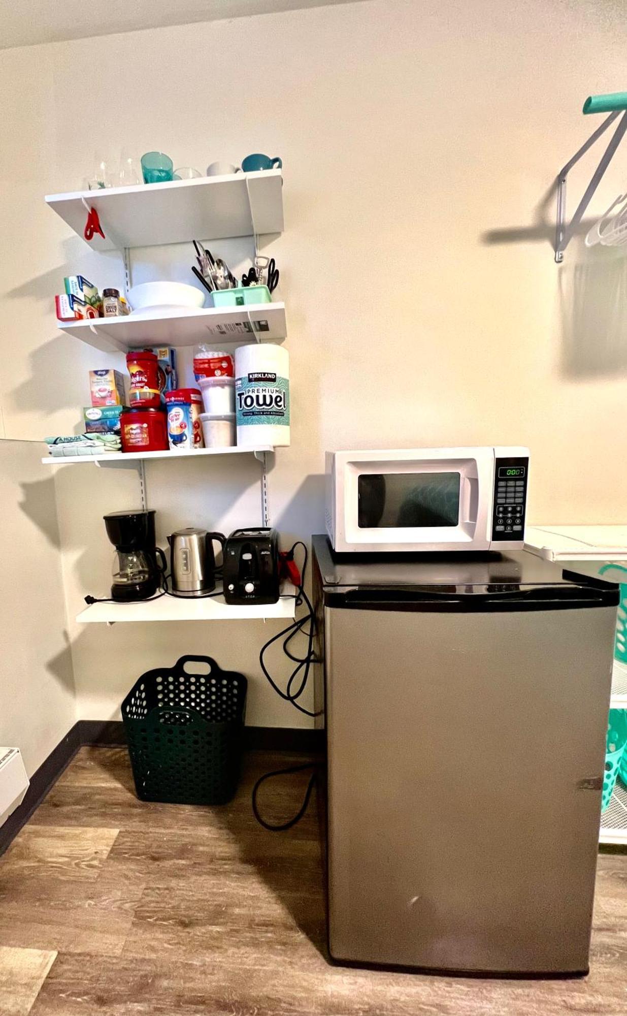 Private With Shared Bathroom With Another Unit, 10 Minutes Walk To Of Washington Apartment *