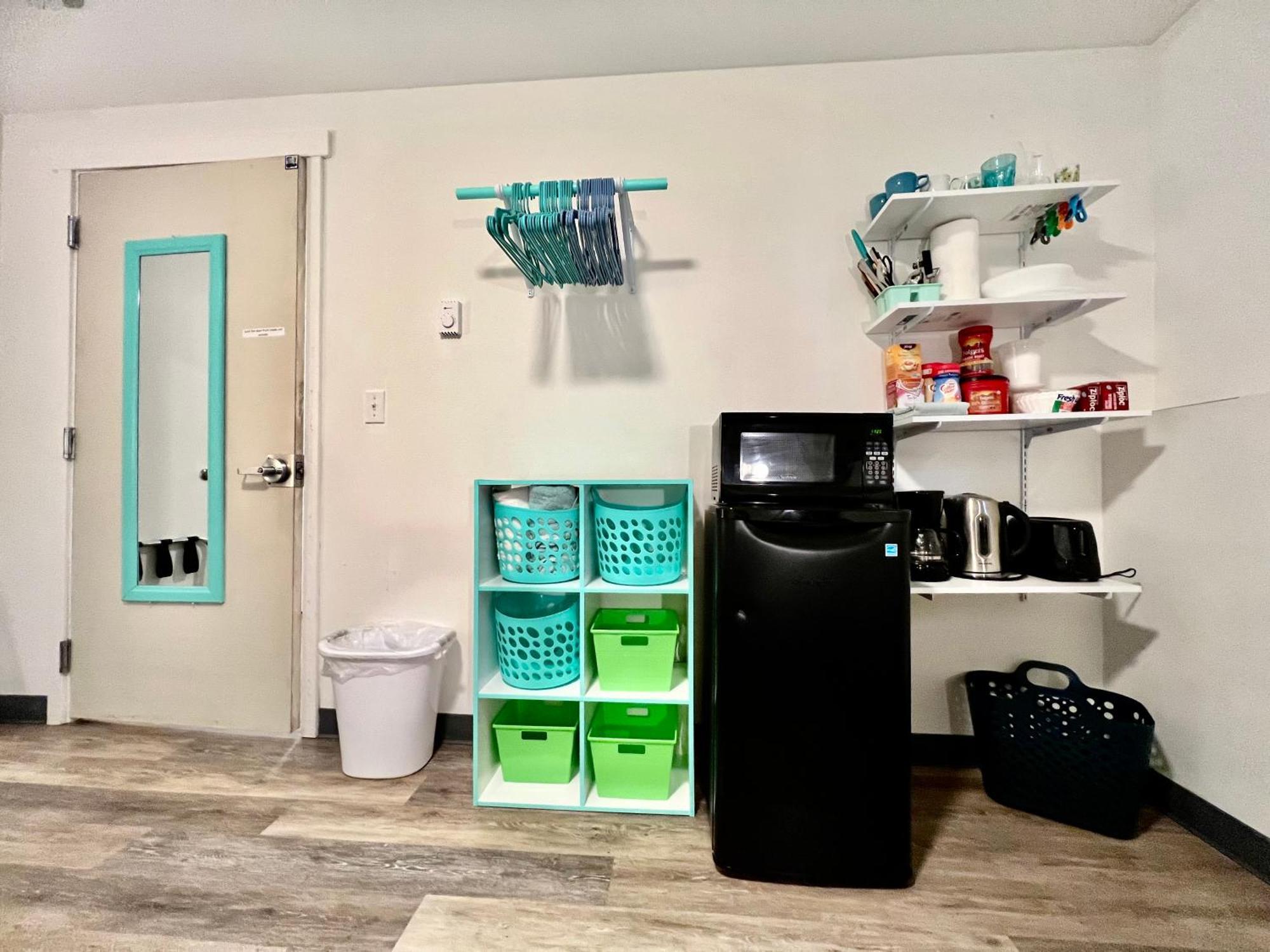 Private With Shared Bathroom With Another Unit, 10 Minutes Walk To Of Washington Apartment
