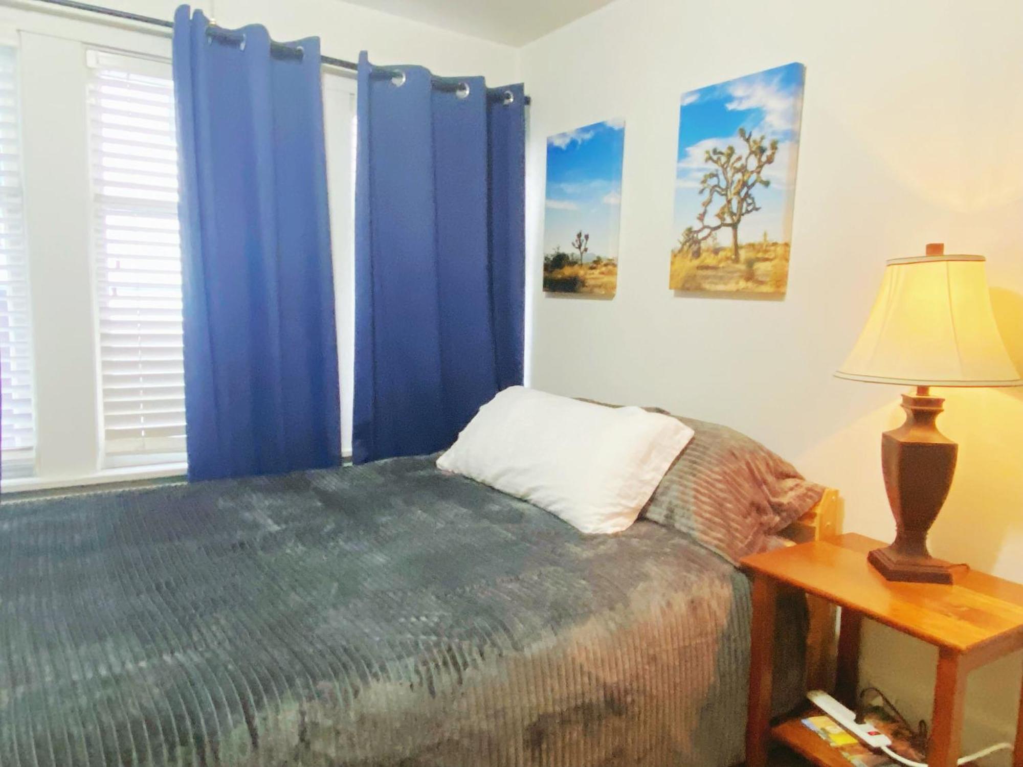 Vintage 3 Bedroom In Prime Eastlake With Private Parking * Seattle