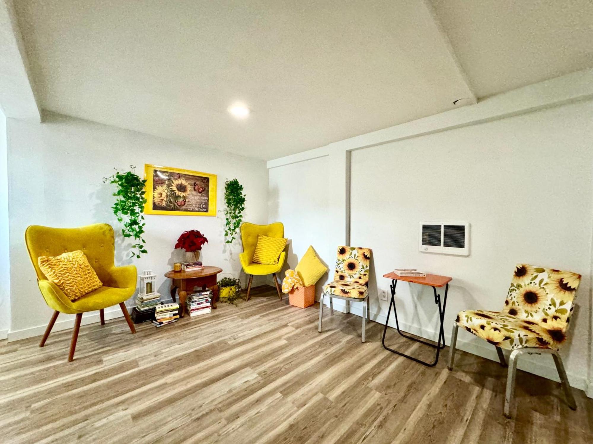 Homestay Tiny Private On The 1st Floor With Shared Bathroom 9 Minutes To Seatac Airport Seattle