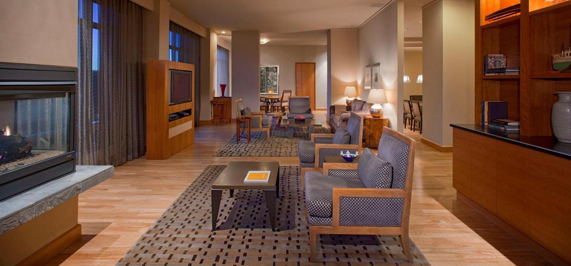 Grand Hyatt Hotel 5*