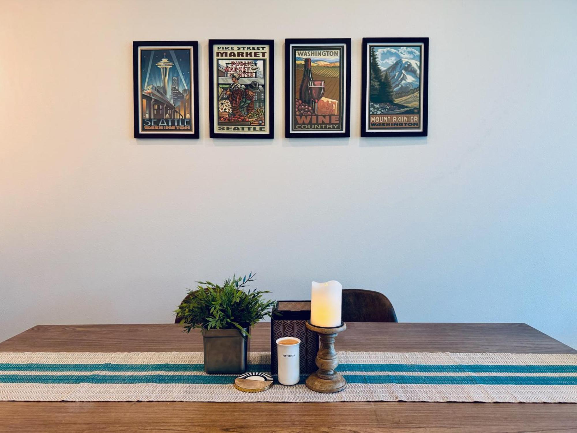 Apartment Luxe & Bright Gem - Prime Location, Roof Deck, View Seattle