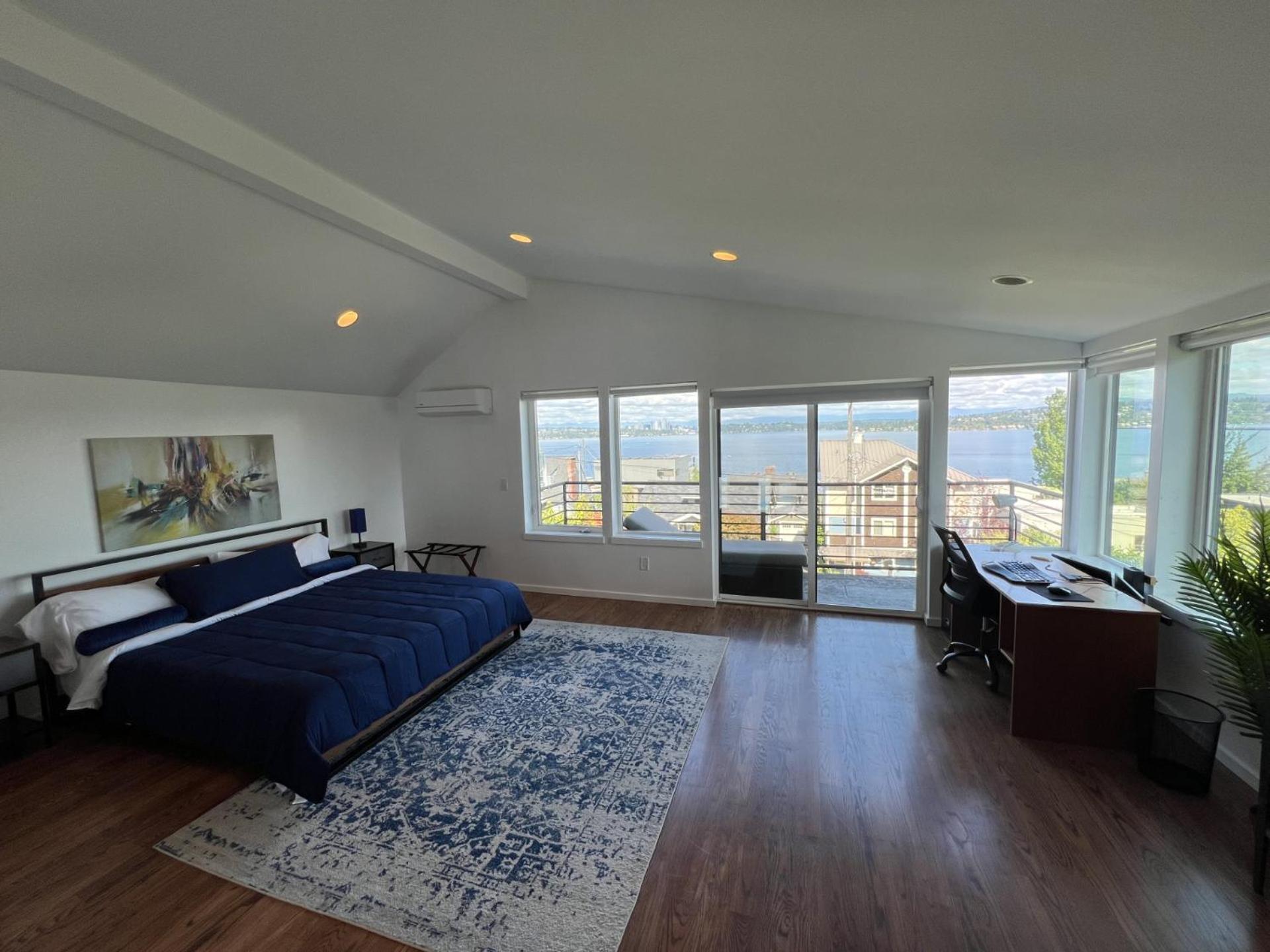 Paradise Perch - Luxury 4000 Sqft House, Amazing Views And Location *