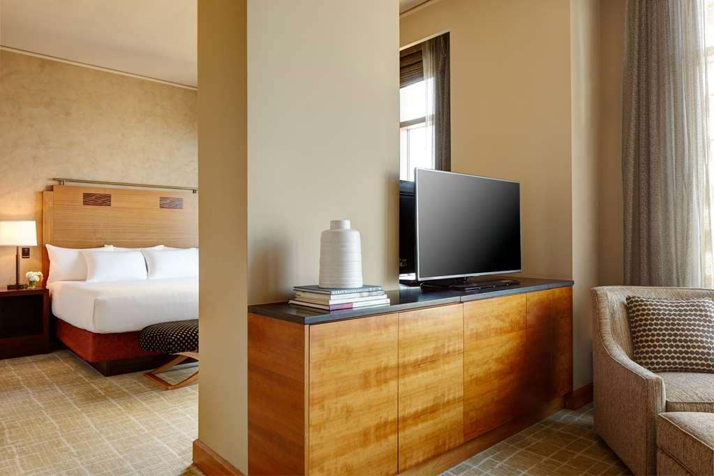 Grand Hyatt Hotel Seattle