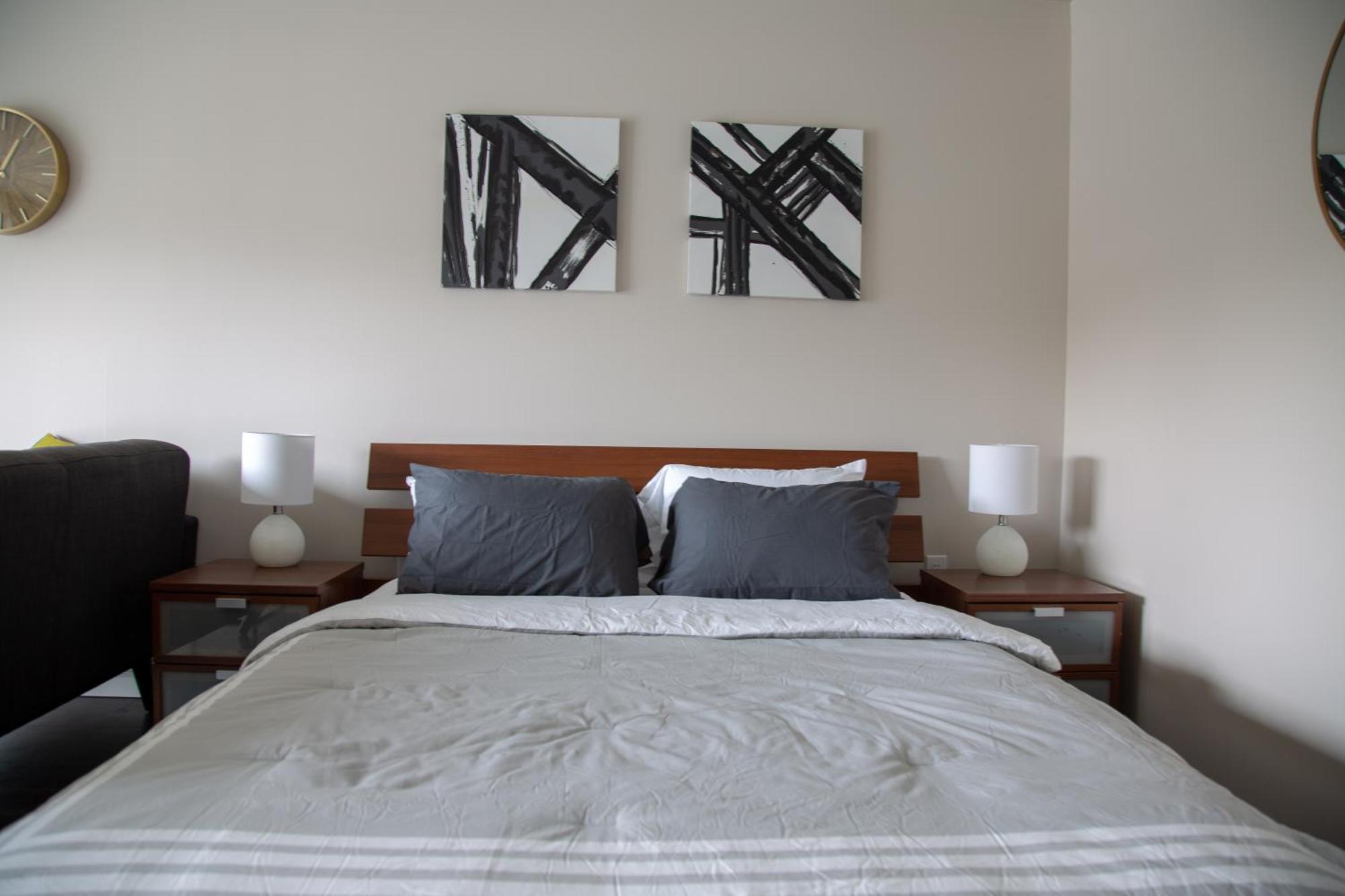 Capitol Hill Modern With Free Parking! * Seattle