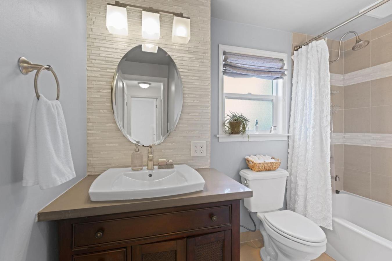 Holiday home 3br 2ba Ballard Blue, *