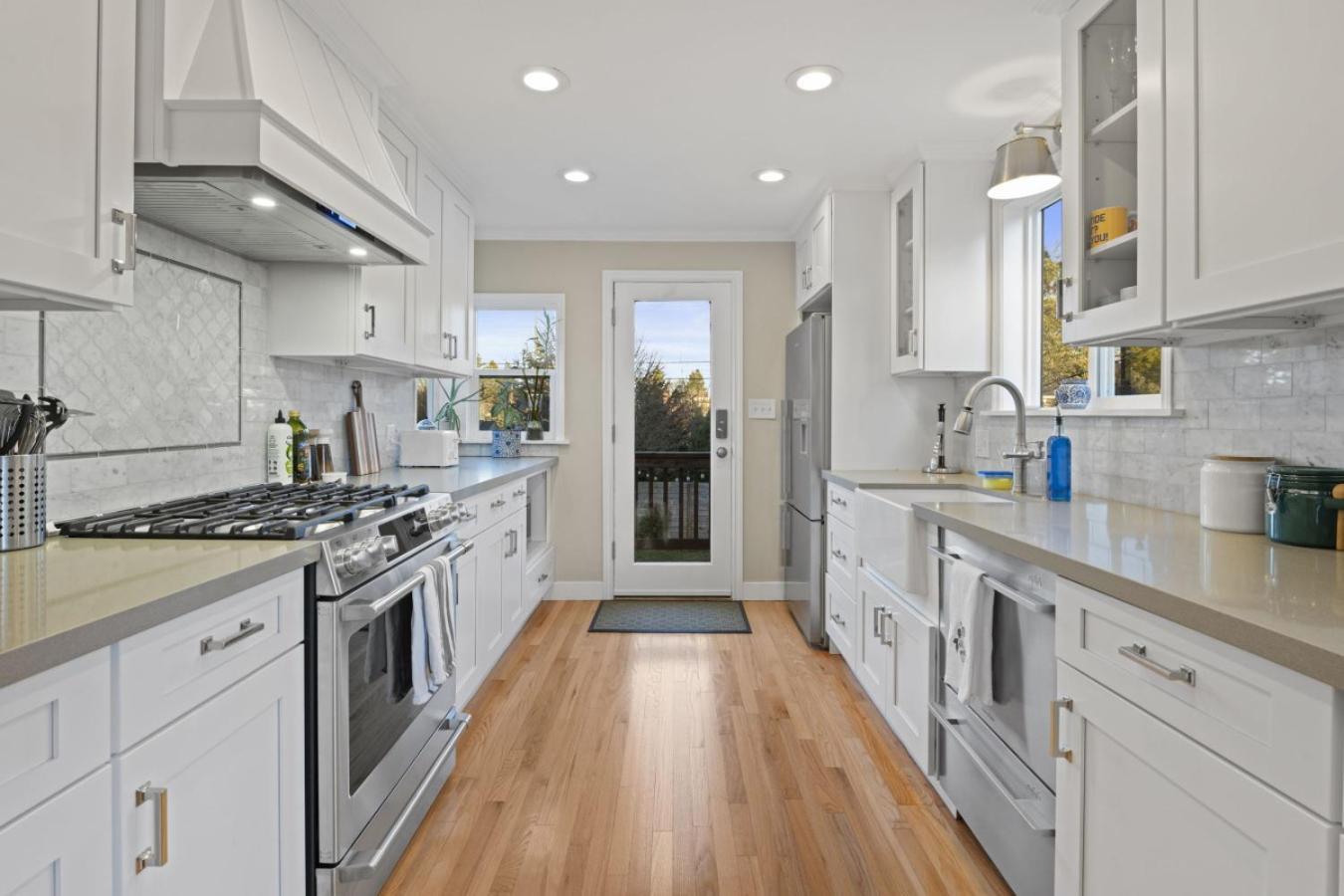 3br 2ba Ballard Blue, * Seattle