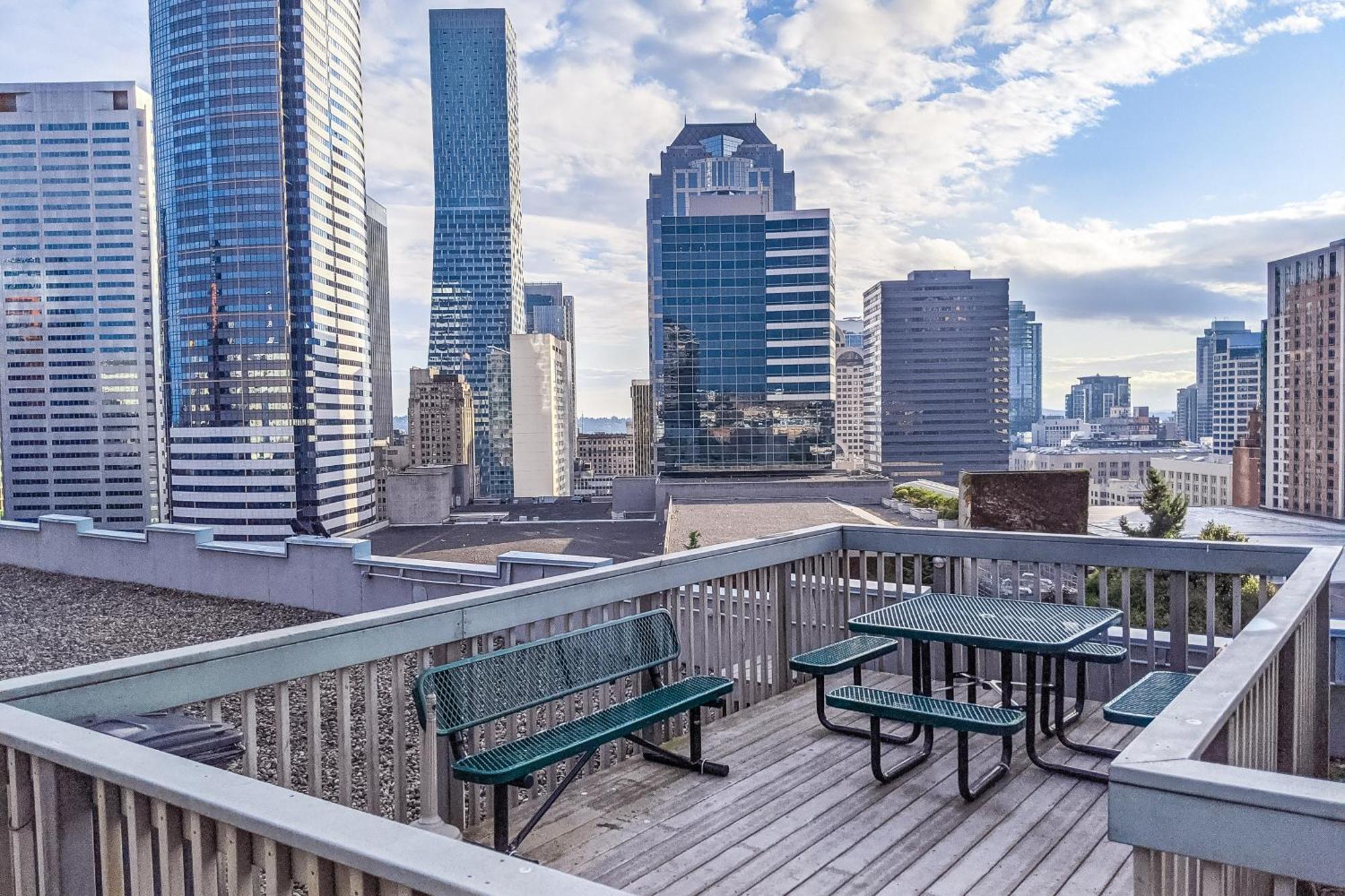 Seattle's Hidden Gem Aparthotel *