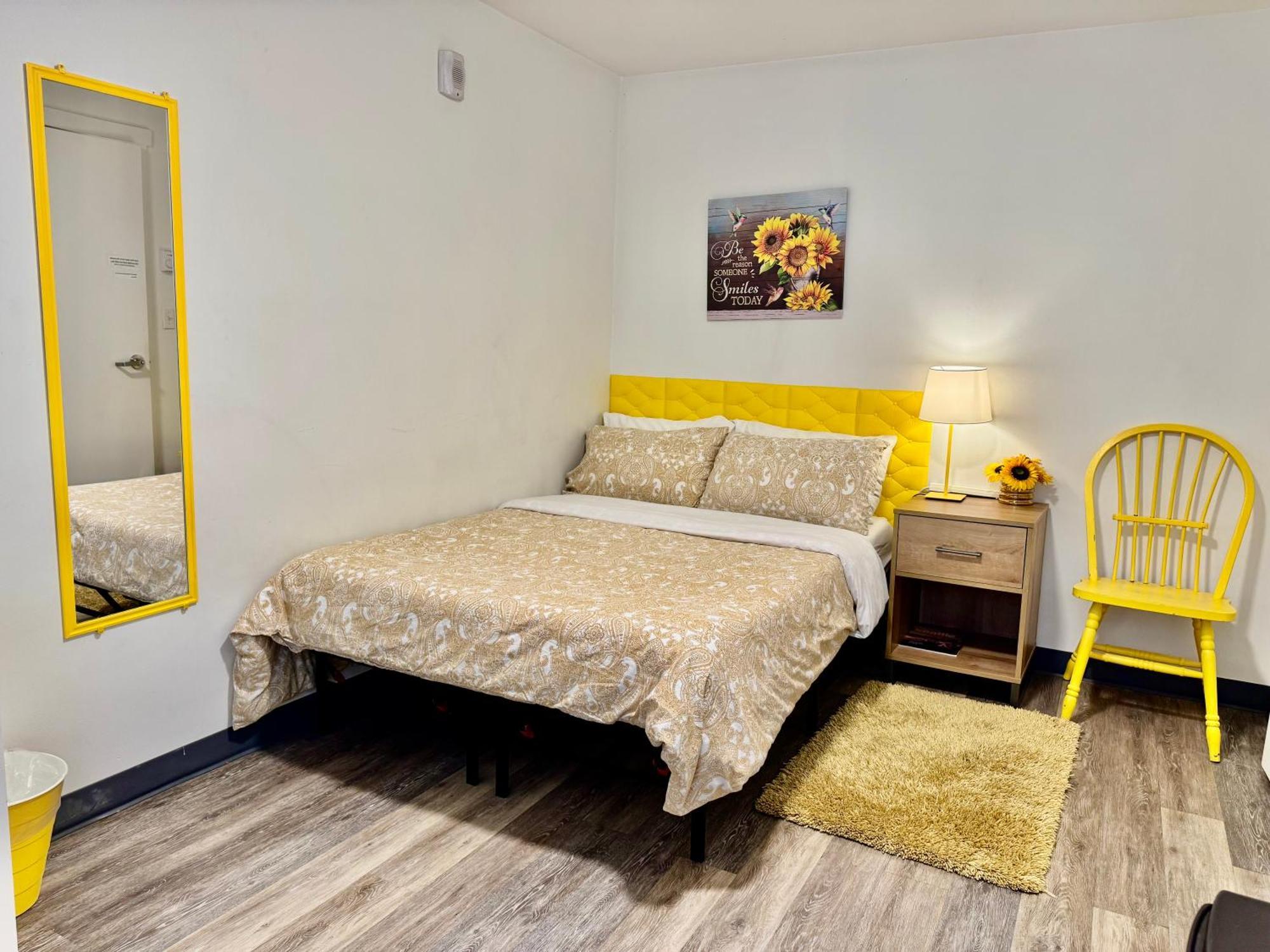 Apartment Private With Shared Bathroom On The 1st Floor 10 Minutes Walk To Of Washington
