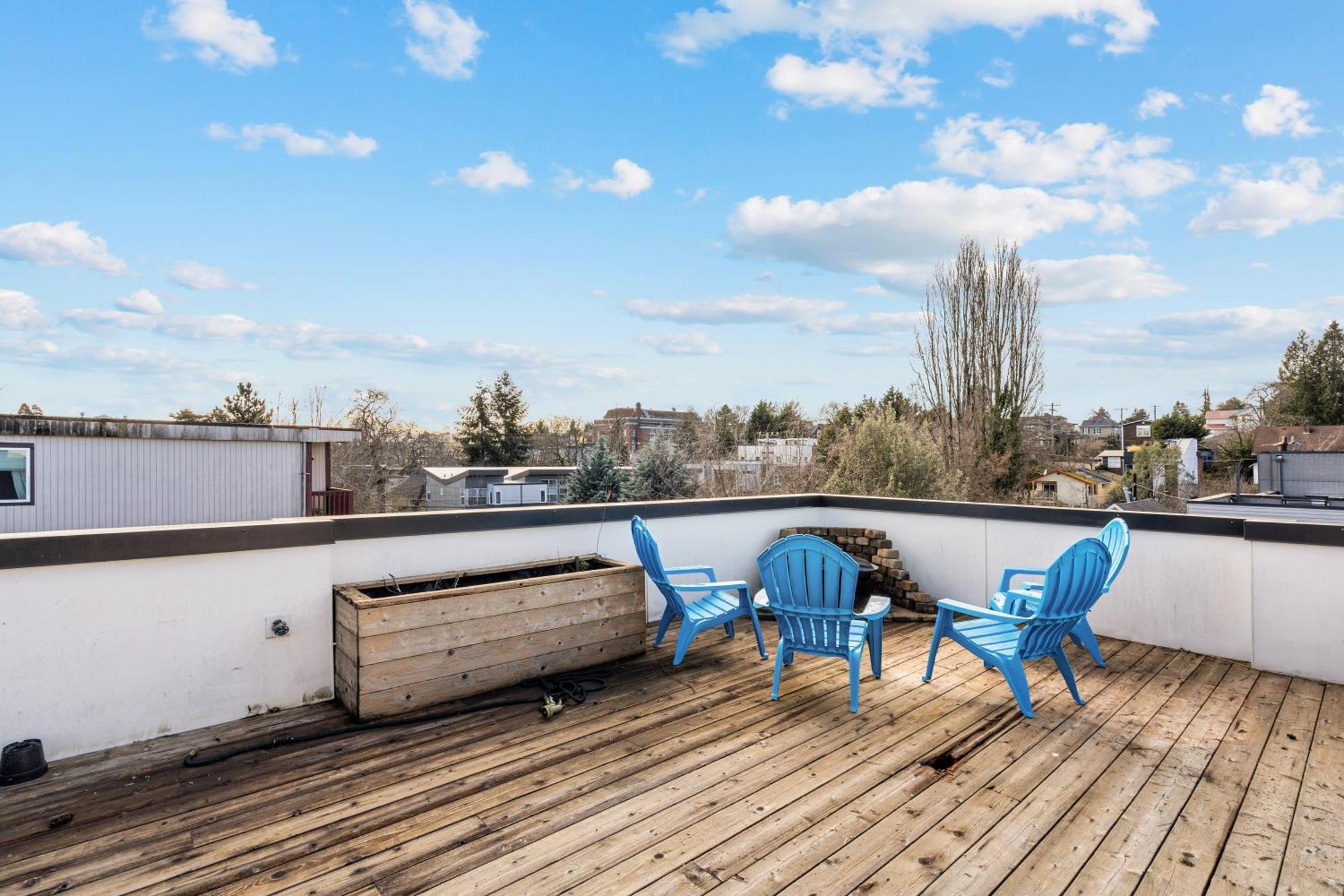 Holiday home The Rooftop Blue Haven W Firepit *