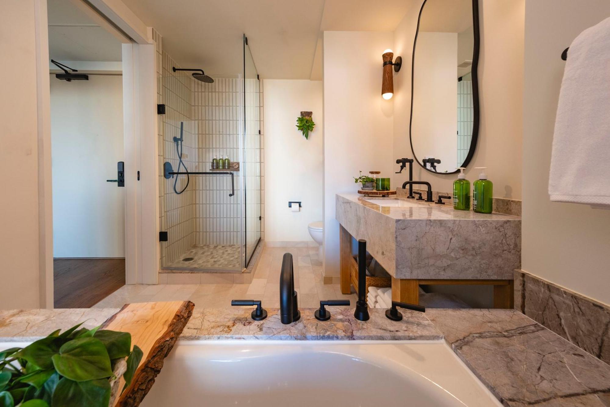 1 Hotel Seattle Hotel 5*