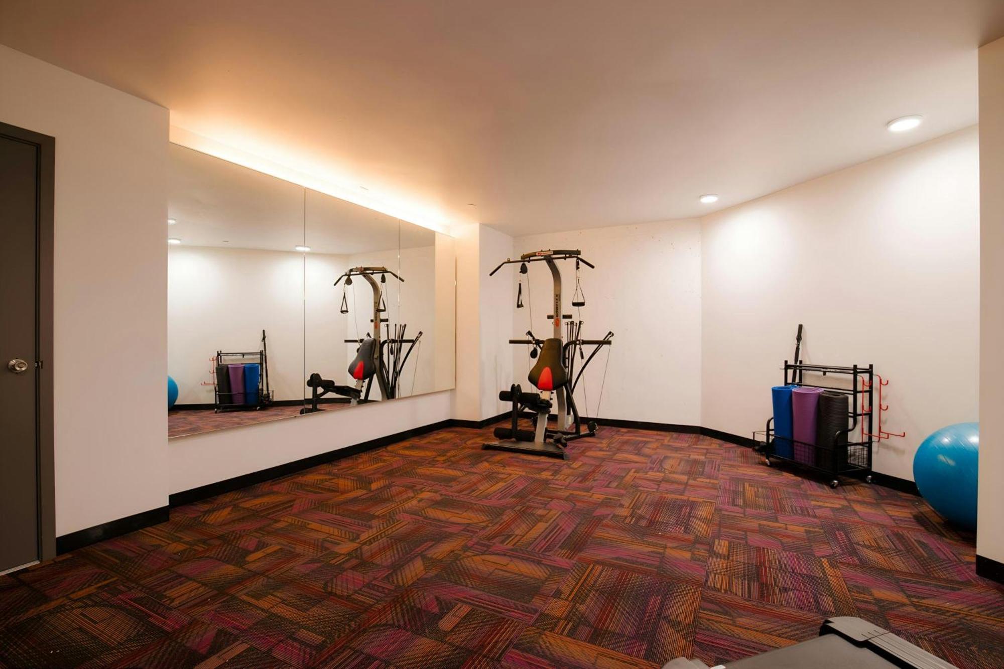 Sonder By Marriott Bonvoy Pivot Capitol Hill Hotel