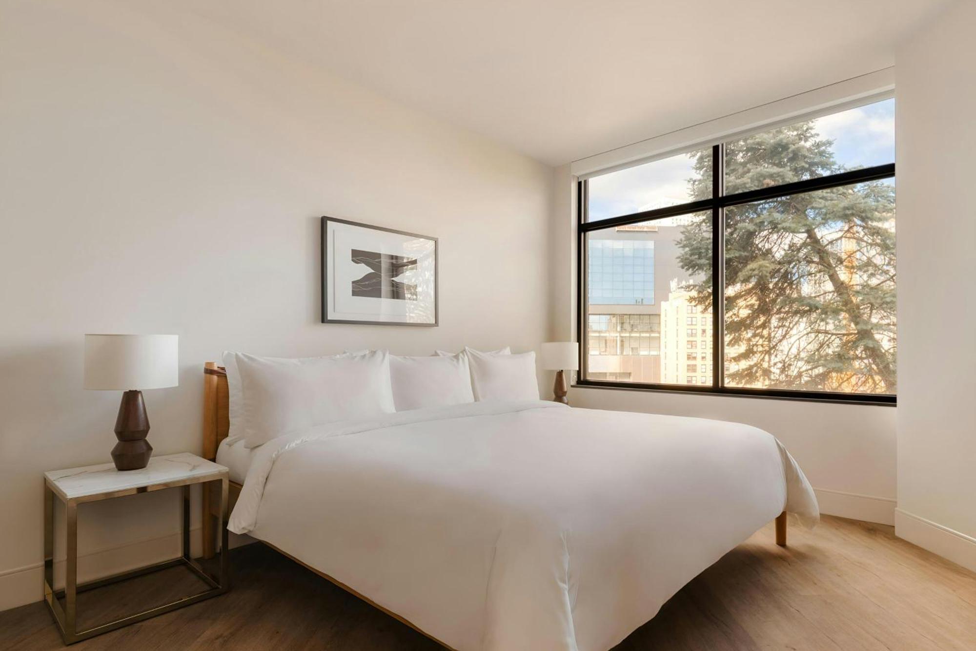 Sonder Pivot Capitol Hill 3*