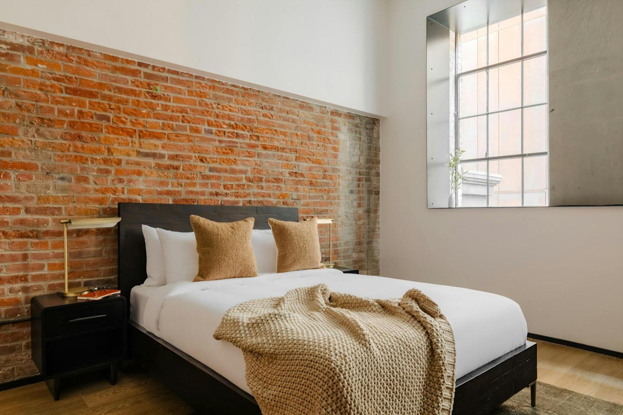 Sonder By Marriott Bonvoy Railspur Pioneer Square Hotel
