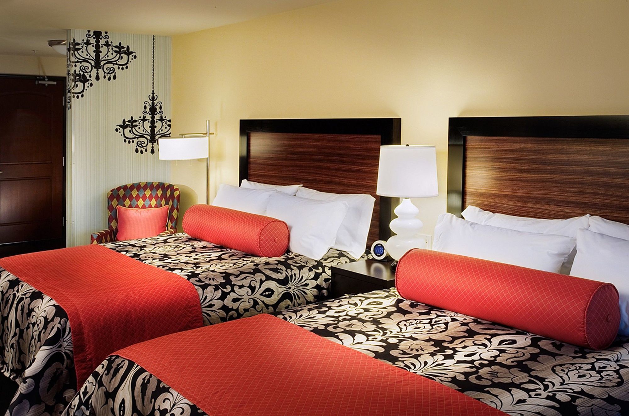 Staypineapple, The Maxwell Hotel, Center