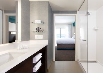Hotel By Marriott District