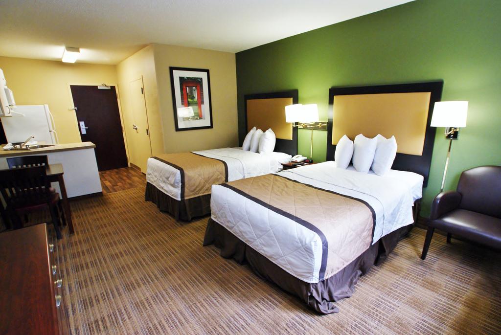 Extended America - - Northgate 2*