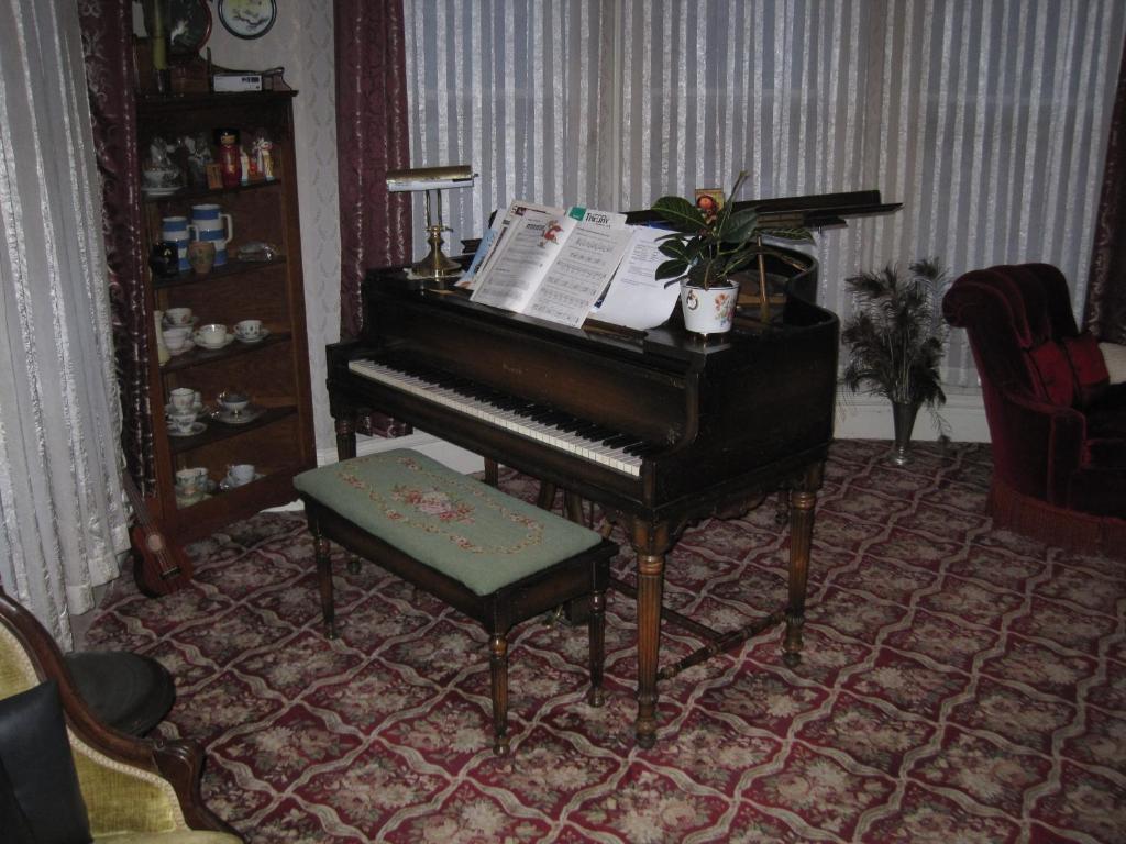 Bed & Breakfast Mildred's