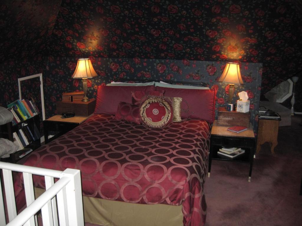Mildred's Bed & Breakfast 3*