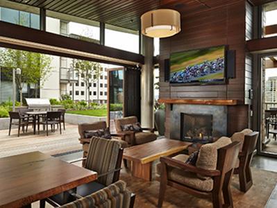 Oakwood At Via 6 Seattle