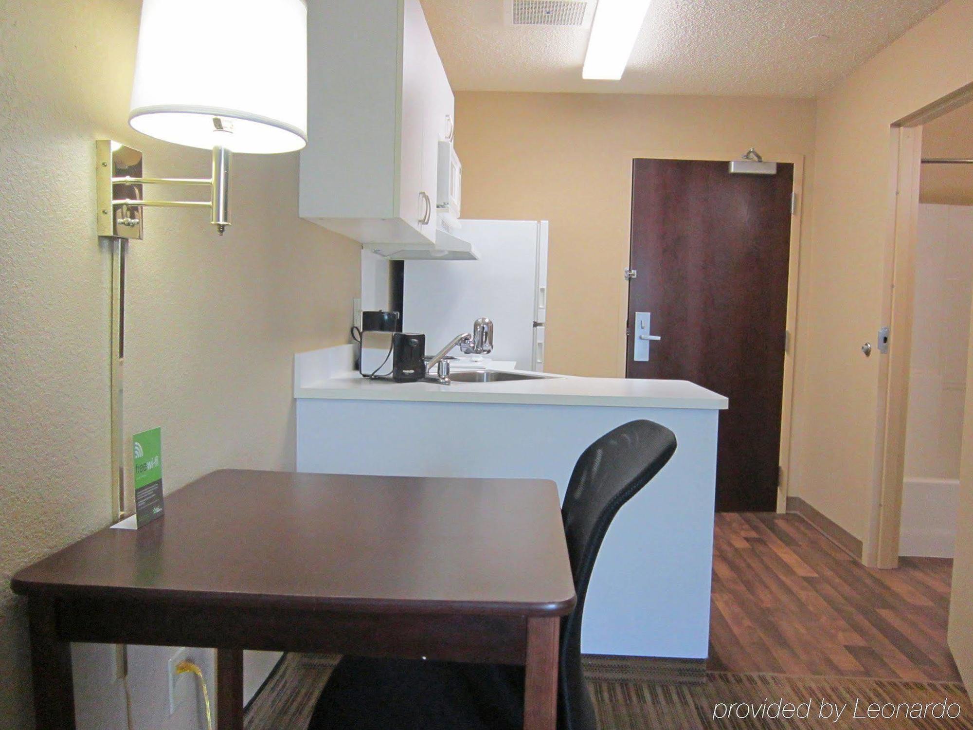 Extended America - - Northgate 2*