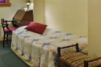 College Inn