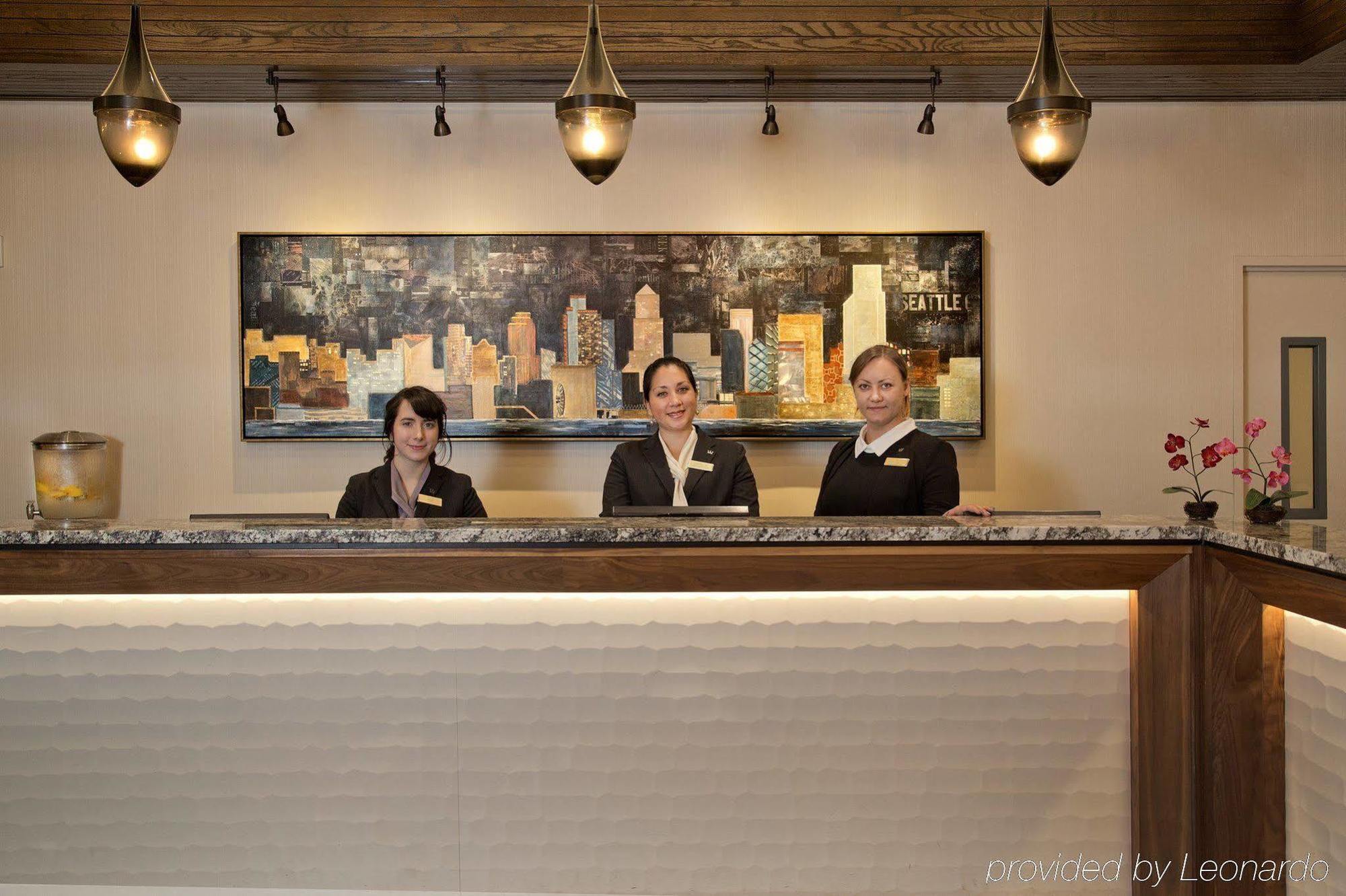 Warwick Hotel