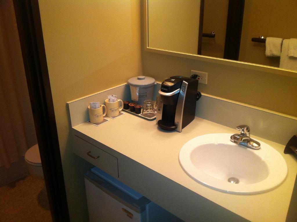 Talaris Conference Center Hotel