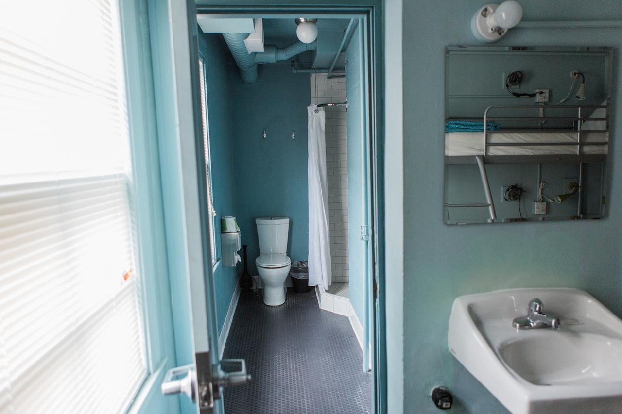 American Hotel Hostel Hostel *