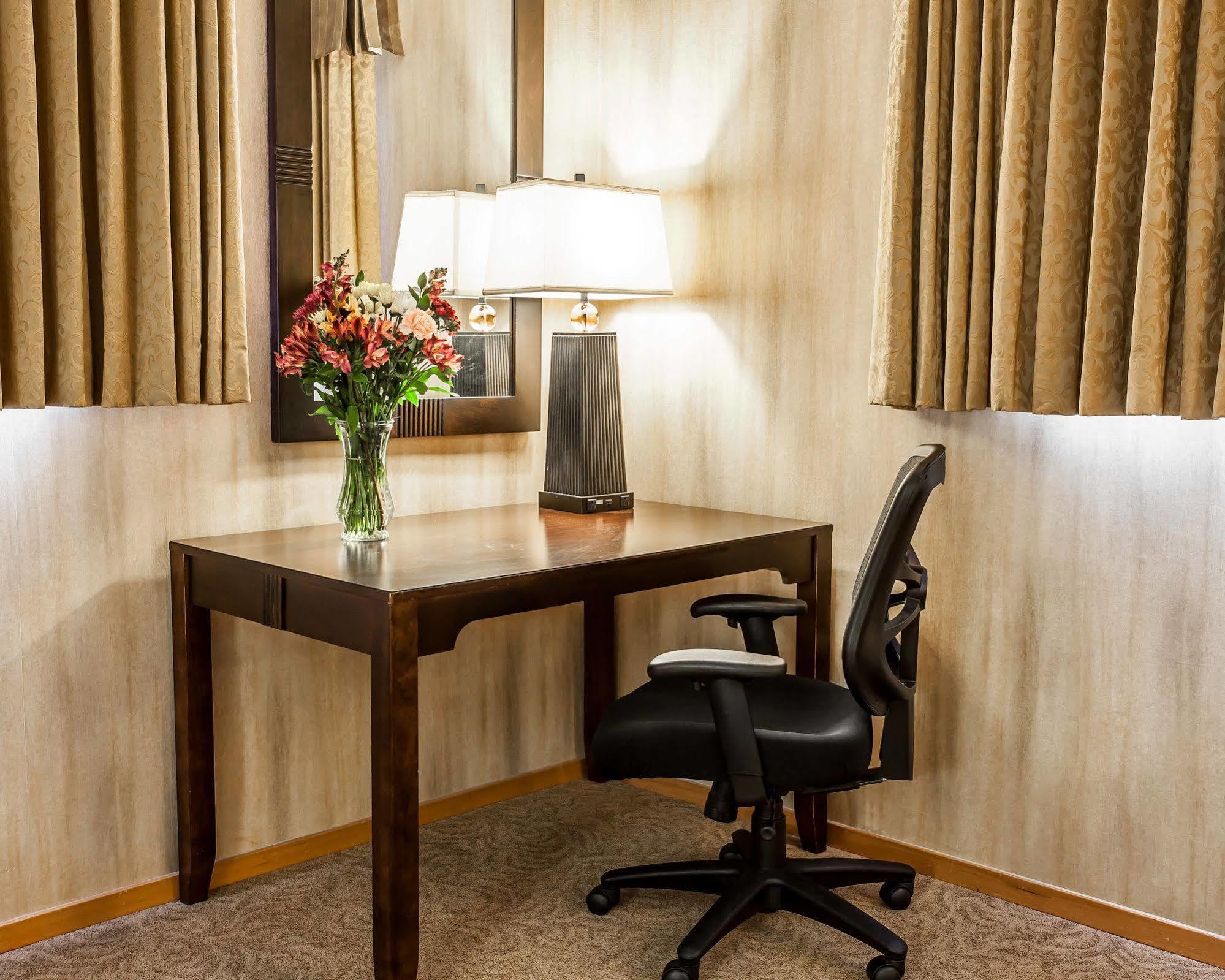 Hotel Quality & Center