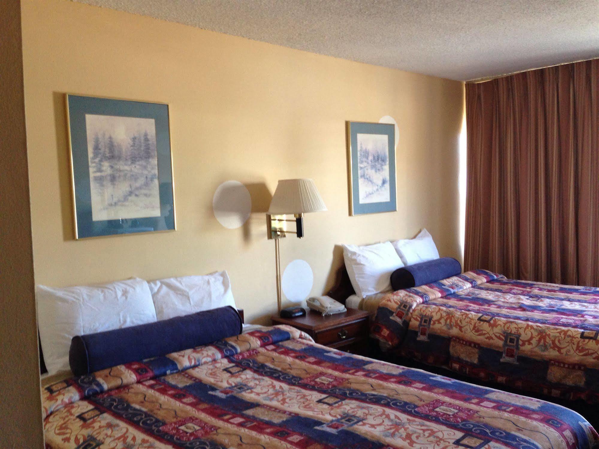 Hotel Pacific 2*