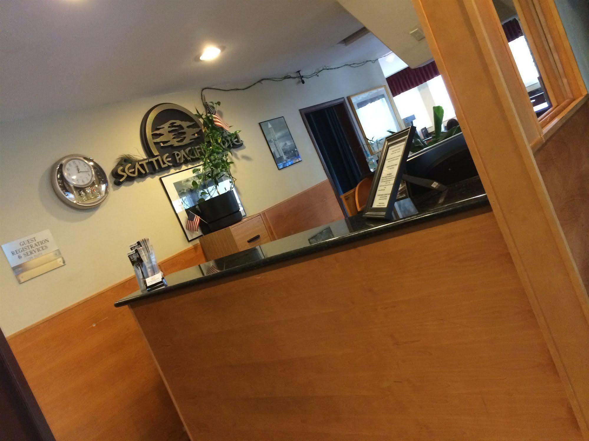 Hotel Pacific 2*