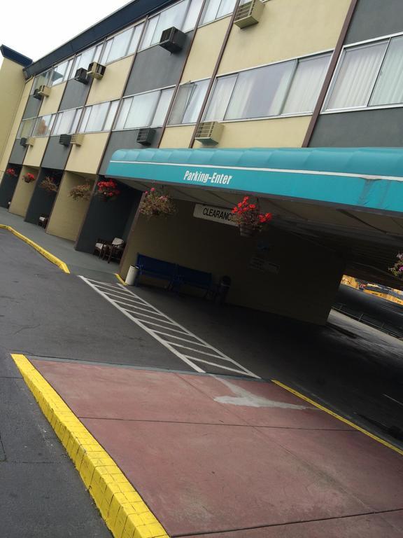 Hotel Pacific